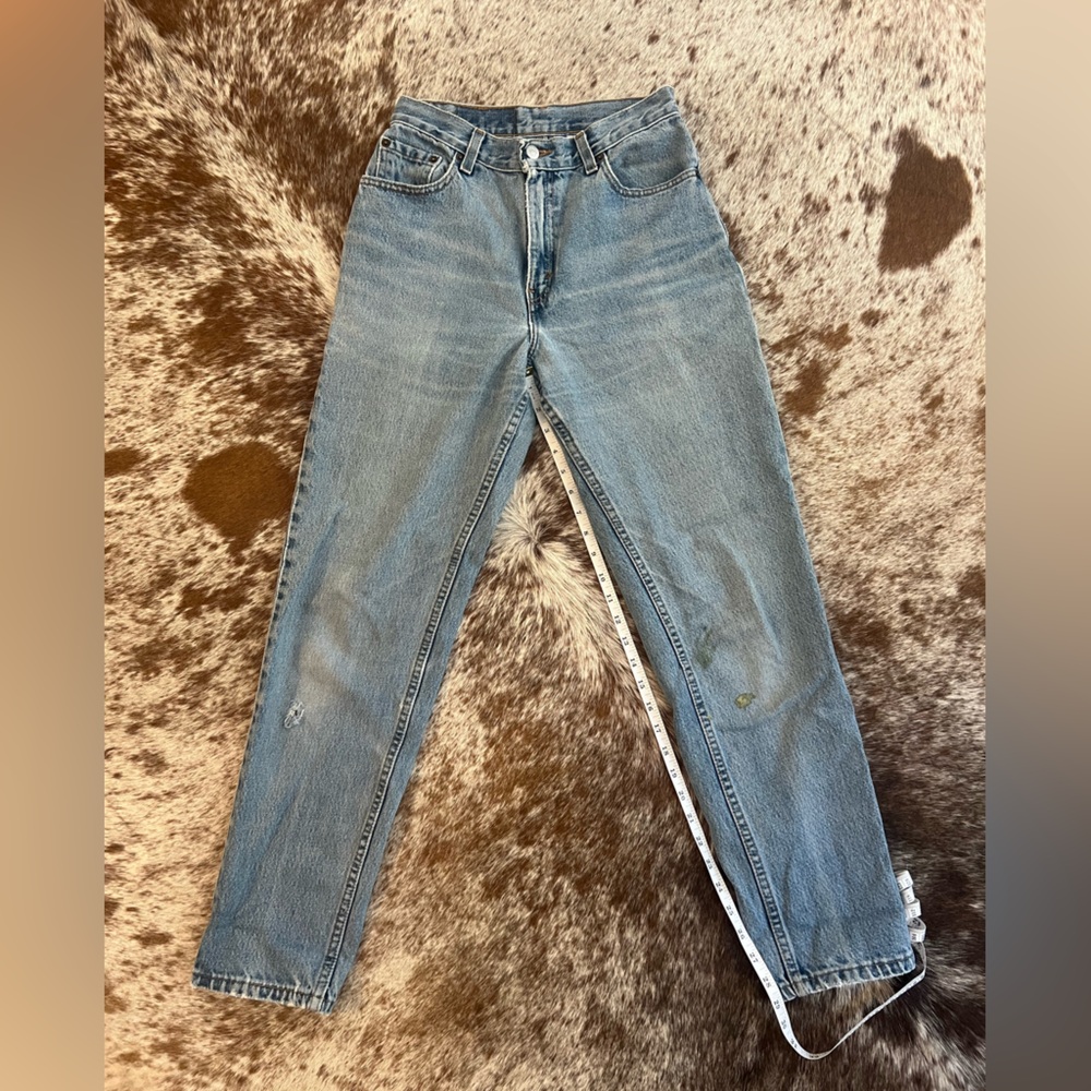 VINTAGE Levi 550 Women’s Relaxed Tapered Cut